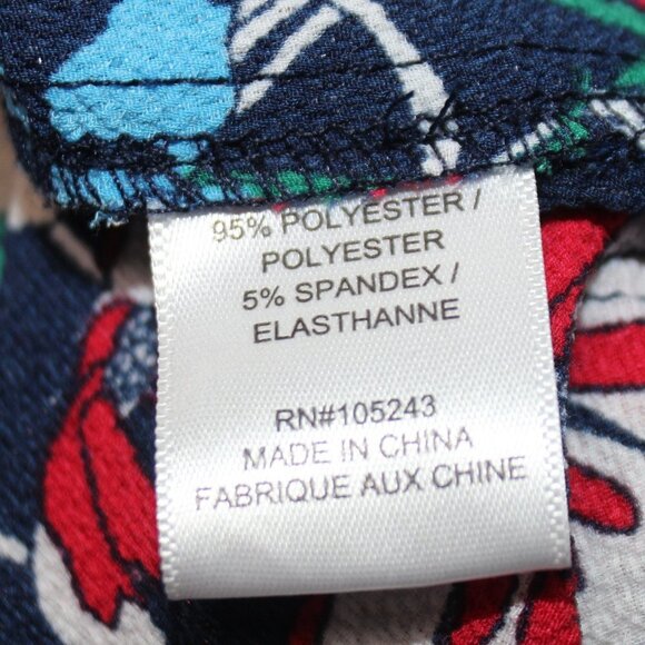 Bobeau Navy Floral Long Sleeve and V-neck Top - Picture 10 of 11